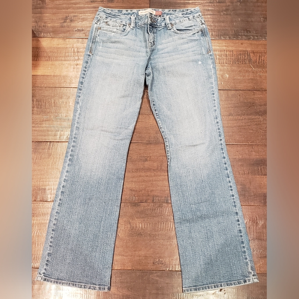 Aeropostale Chelsea Boot cut in size 9/10